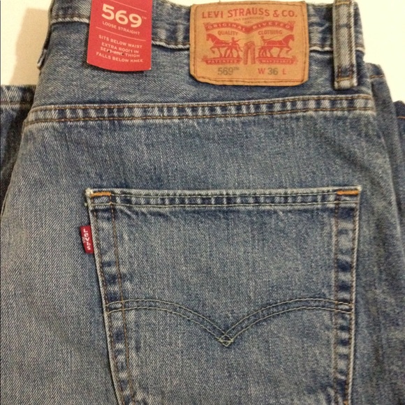 Levi's Other - Levis Mens 569 Shorts Size 36